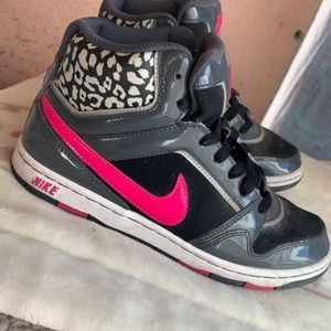 Nike